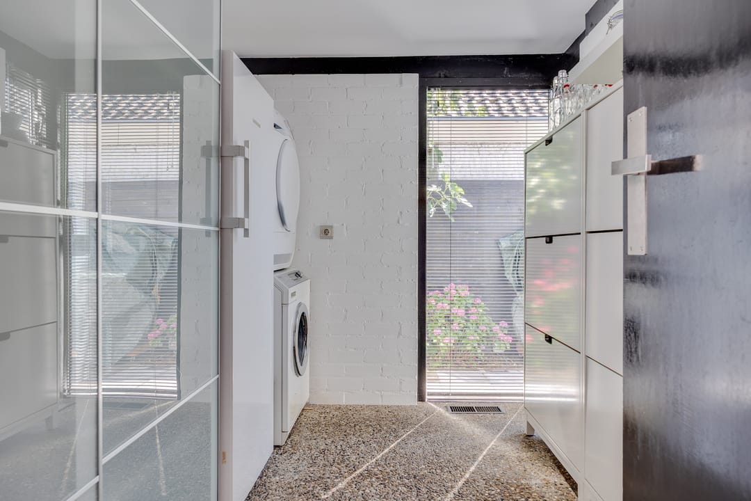 Photo 23 of Veenendaalsestraatweg 10-A