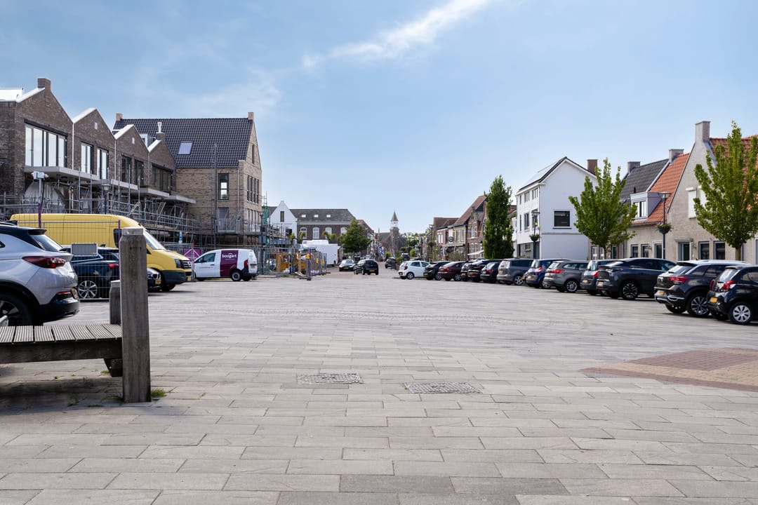 Photo 46 of Noordstraat 7