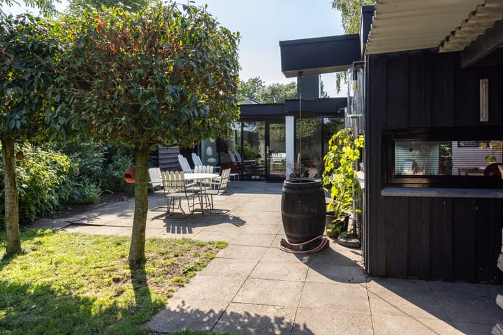 Foto 30 van Veenendaalsestraatweg 10-A