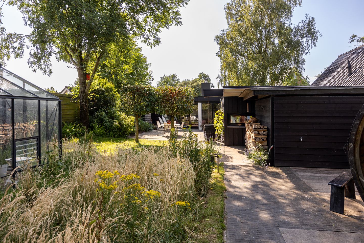 Photo 35 of Veenendaalsestraatweg 10-A