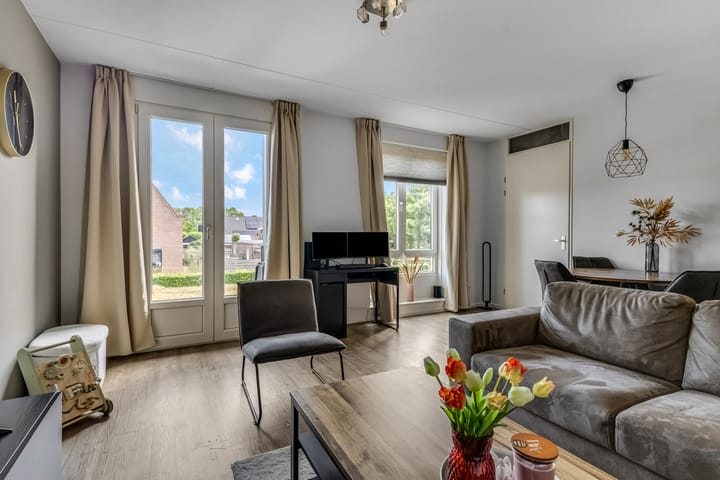 Foto 17 van Ds. Van de Woestijnehof 124