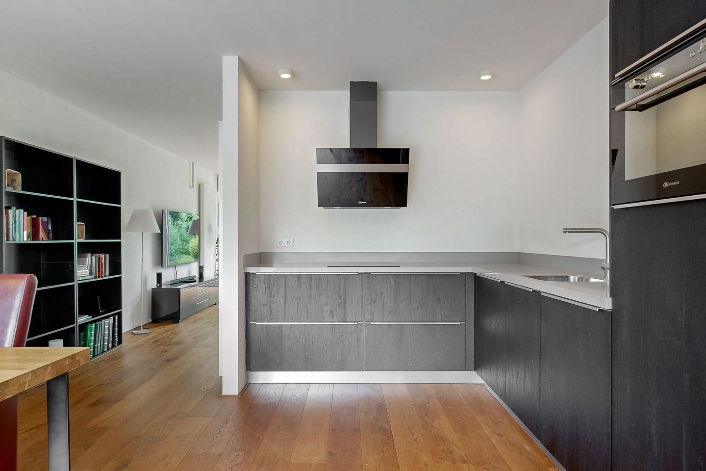 Foto 20 van Schepenen 64