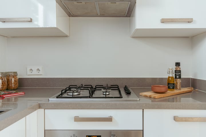 Photo 12 of Marnixstraat 54-1L