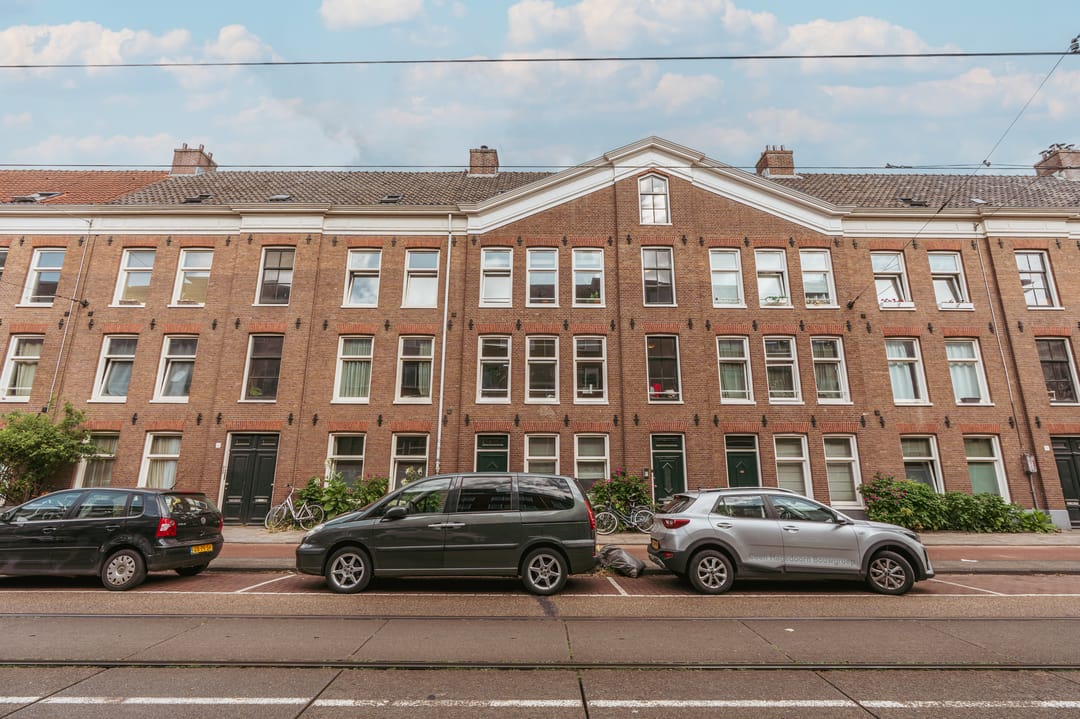 Photo 2 of Marnixstraat 54-1L