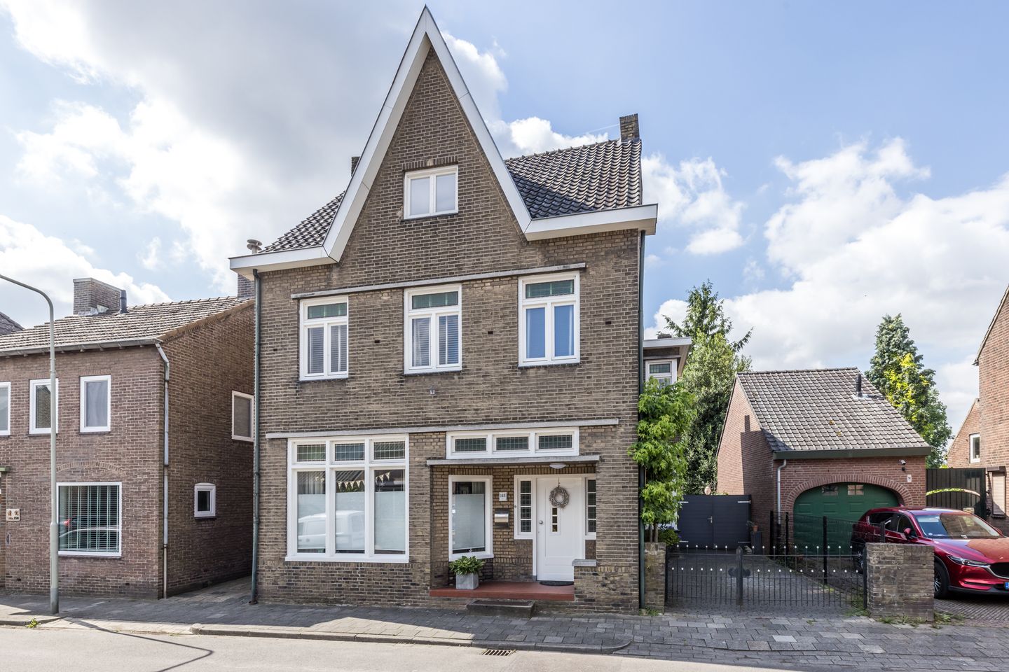 Foto 10 van Stationsstraat 148