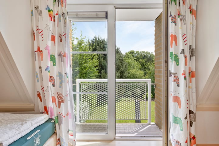 Photo 14 of Oosterscheldelaan 55