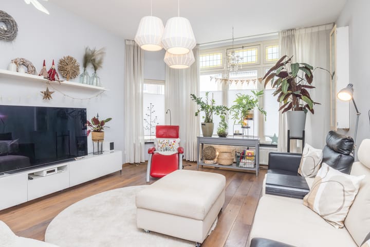 Foto 24 van Stationsstraat 148