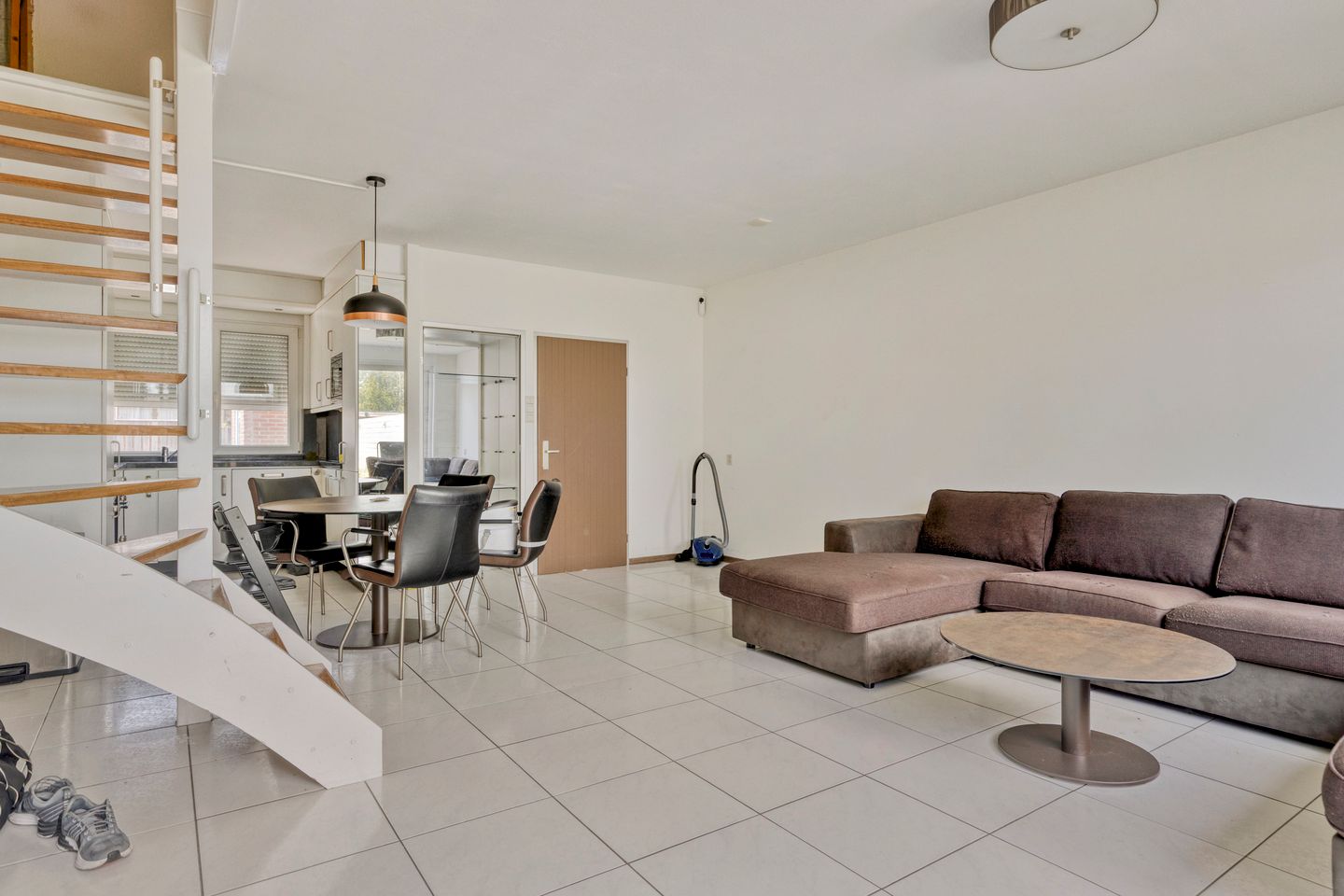 Foto 10 van Baarsveen 418