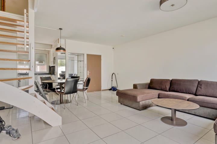 Foto 10 van Baarsveen 418