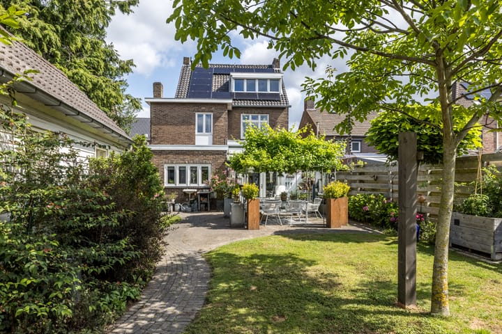 Foto 49 van Stationsstraat 148