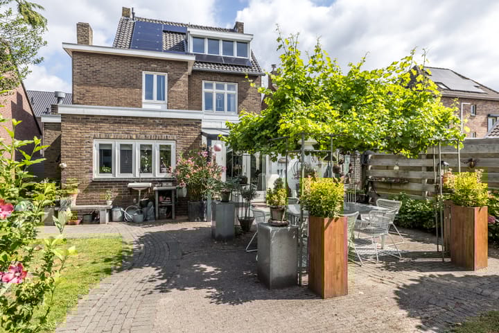 Foto 52 van Stationsstraat 148