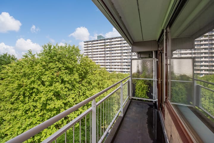 Foto 11 van Roland Holstlaan 730