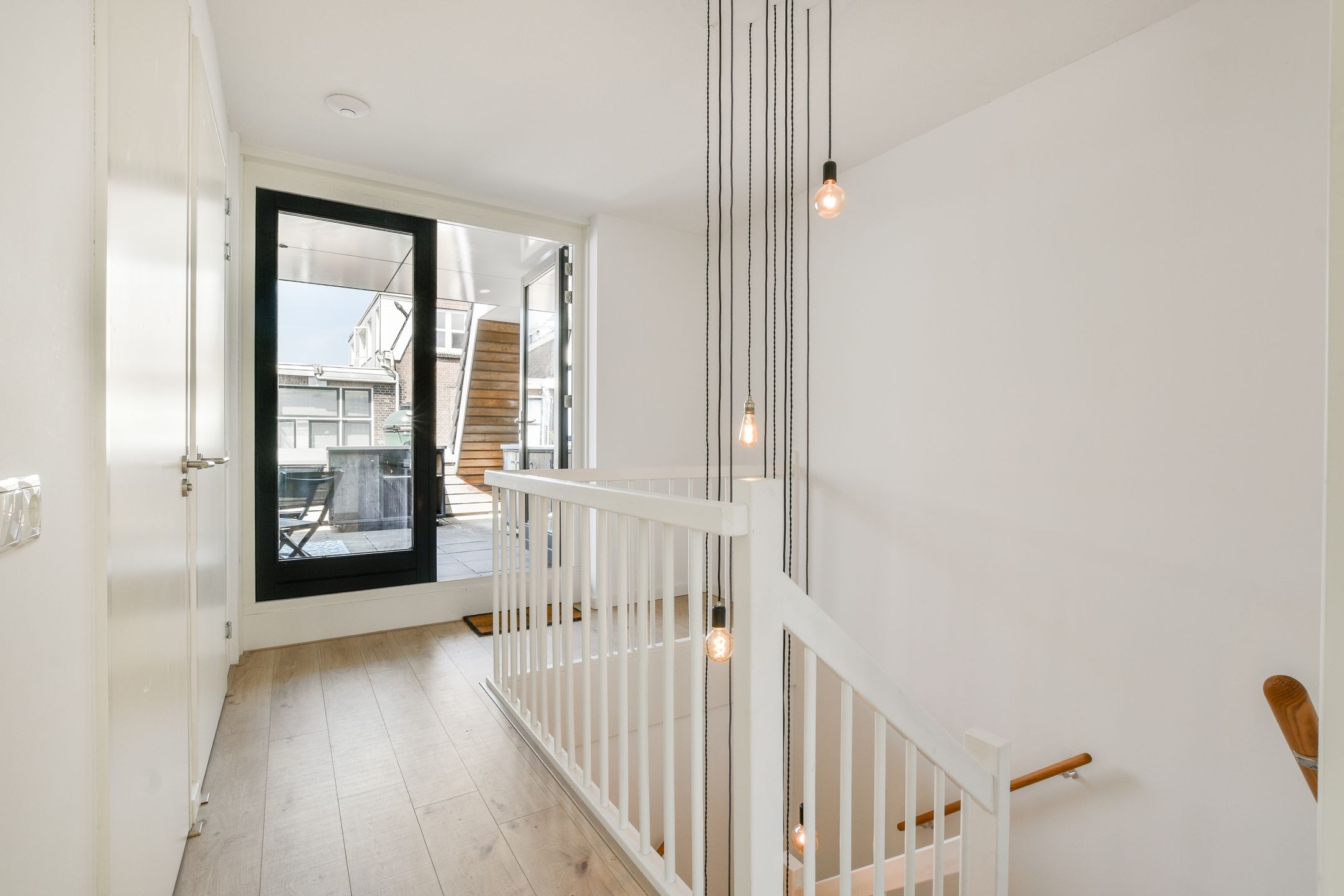 Foto 36 van Proveniersstraat 17