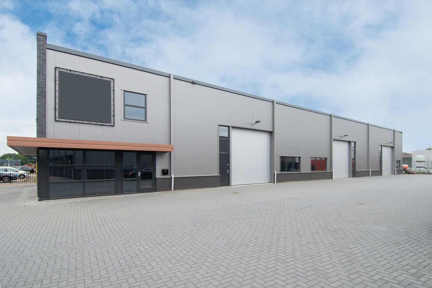 View photo 2 of Energieweg 2-a