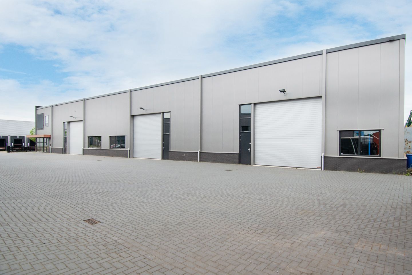View photo 3 of Energieweg 2-a