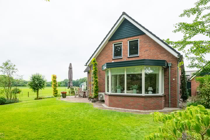 Foto 6 van Bredelerweg 1