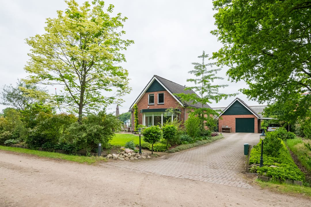 Foto 8 van Bredelerweg 1