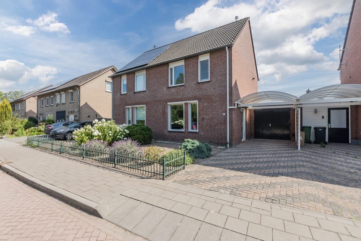 Foto 5 van Begoniastraat 12