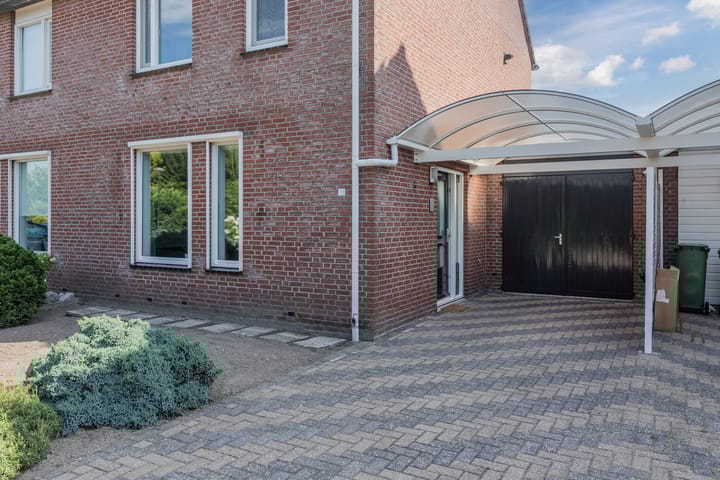 Foto 6 van Begoniastraat 12