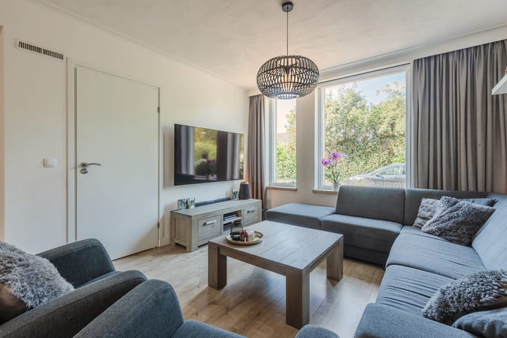 Foto 9 van Begoniastraat 12