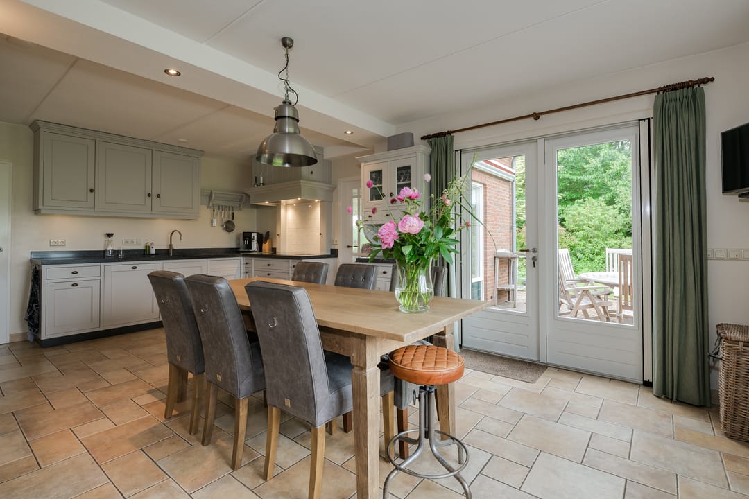 Foto 28 van Bredelerweg 1