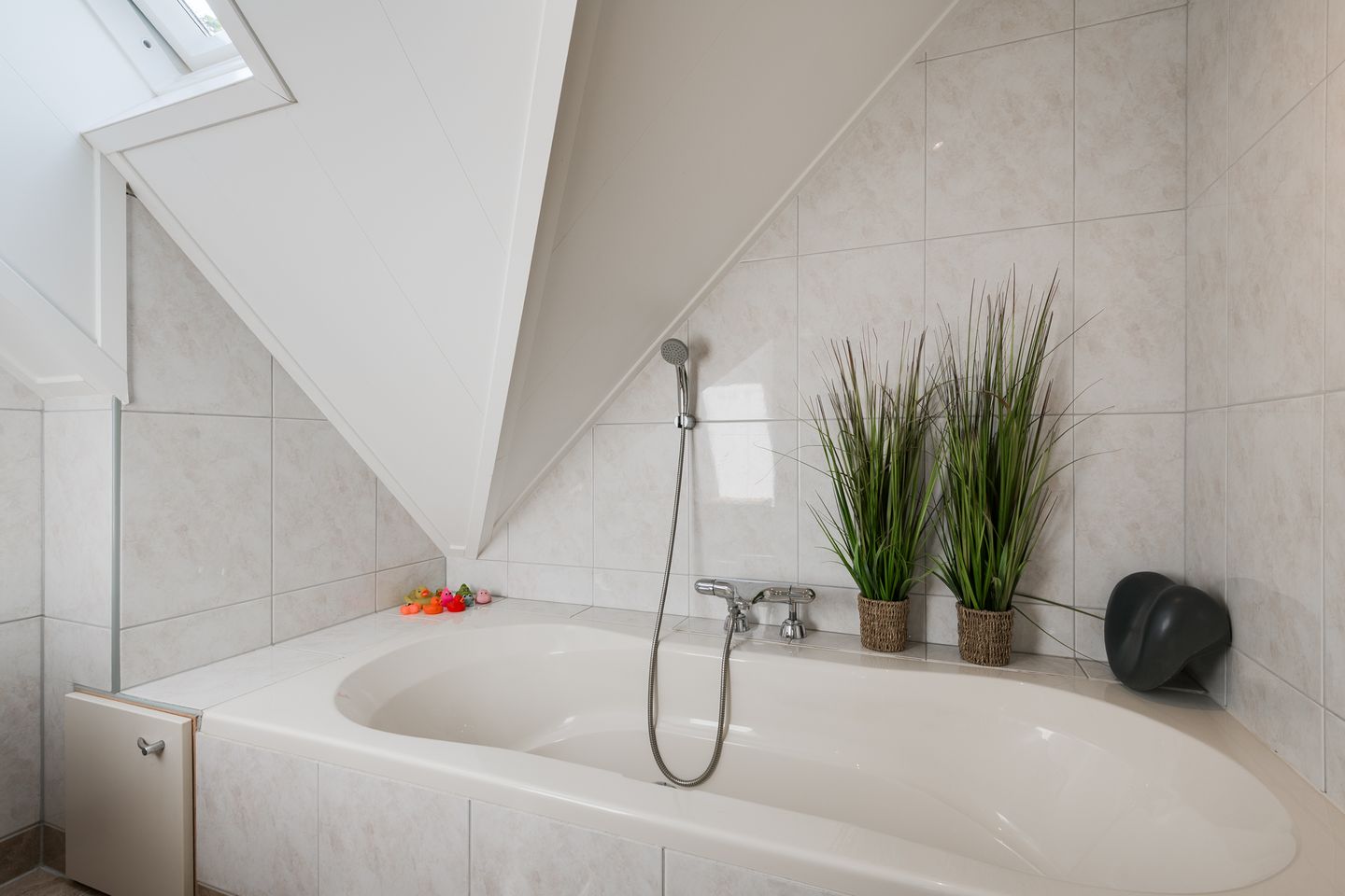 Foto 40 van Bredelerweg 1