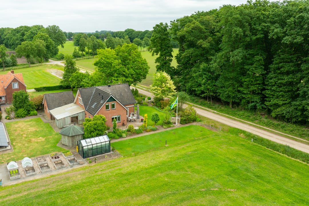 Foto 52 van Bredelerweg 1