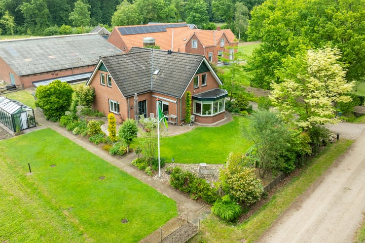 Foto 56 van Bredelerweg 1