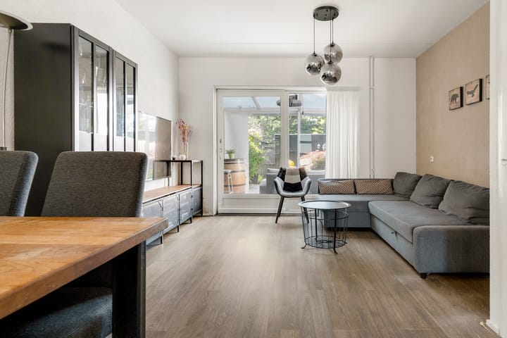 Foto 2 van Montbretiastraat 53