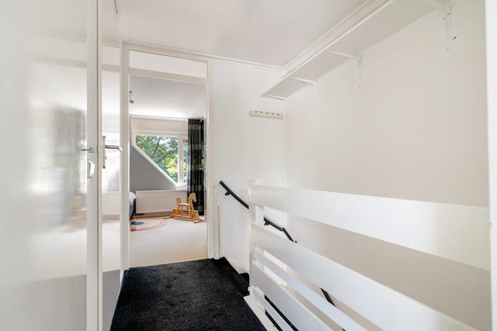 Foto 28 van Montbretiastraat 53