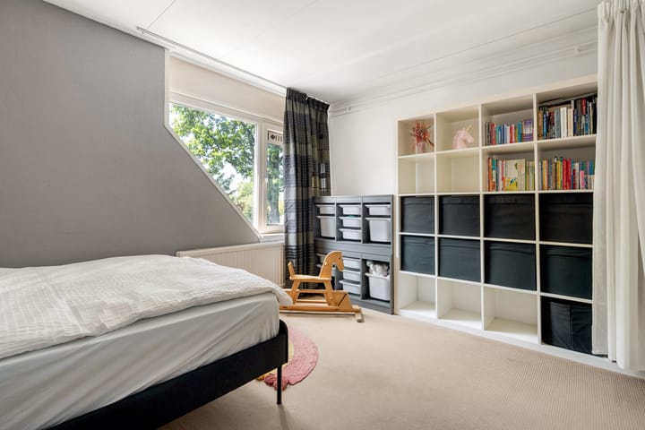 Foto 30 van Montbretiastraat 53