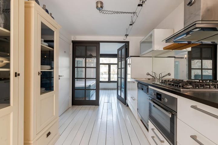 Foto 12 van Van Oldenbarneveldtstraat 90-1