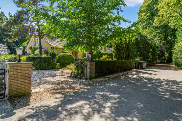 Foto 2 van Papegaaienlaan 2-A