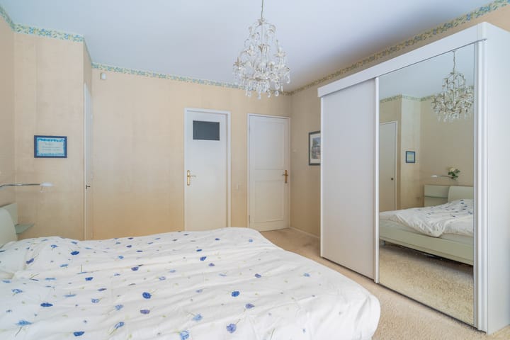 Foto 28 van Papegaaienlaan 2-A