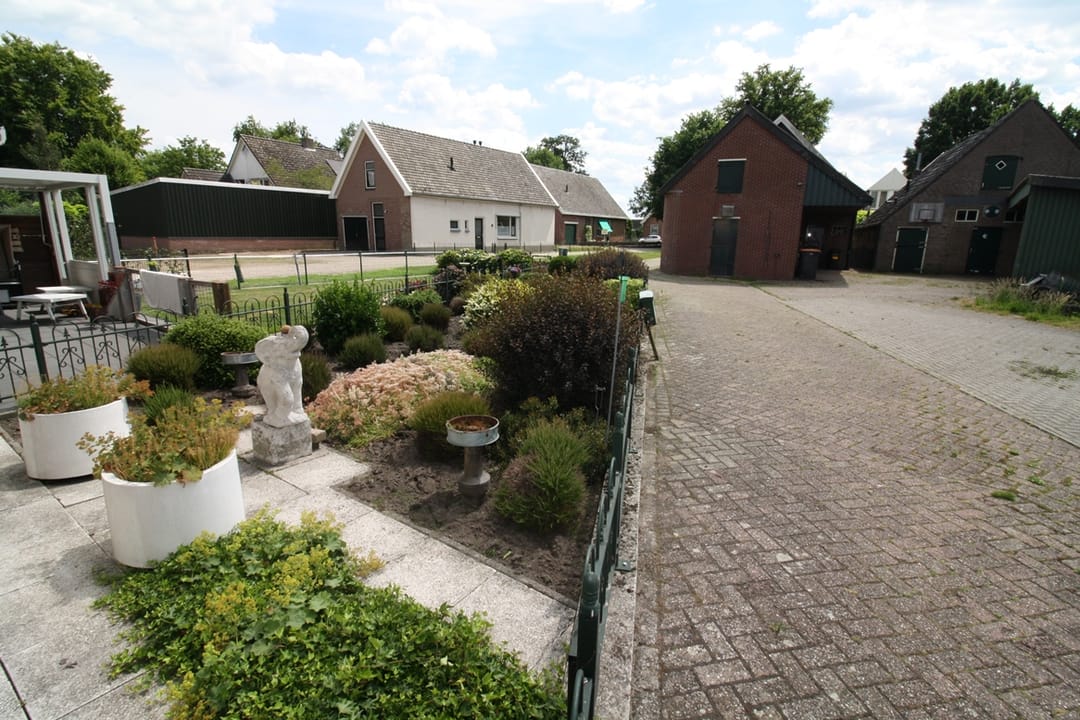 Foto 28 van Westeinde 254