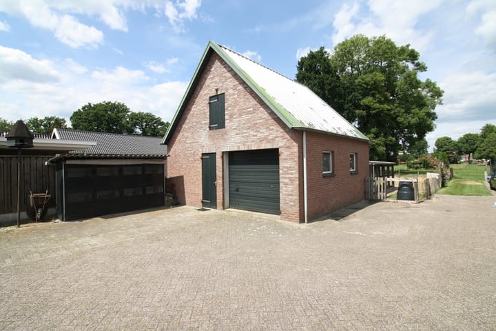 Foto 31 van Westeinde 254