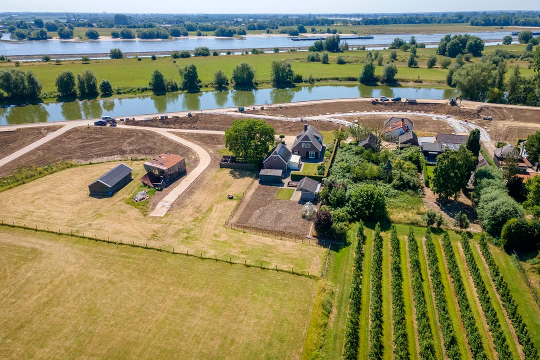 Foto 2 van Waalbandijk 65