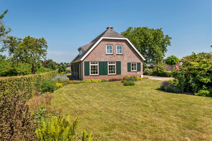 Foto 3 van Waalbandijk 65