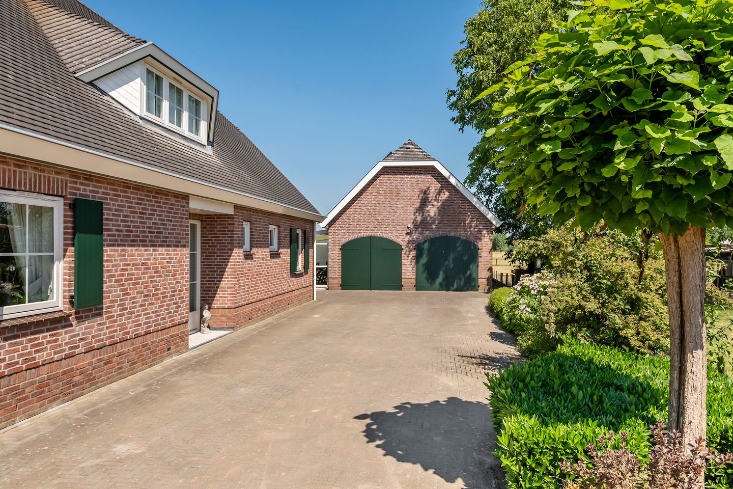 Foto 4 van Waalbandijk 65