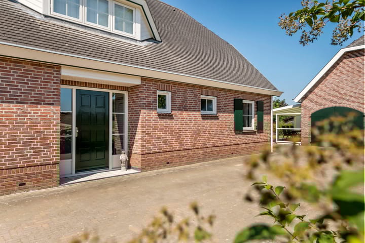 Foto 5 van Waalbandijk 65