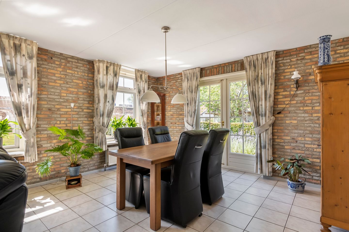 Foto 10 van Waalbandijk 65