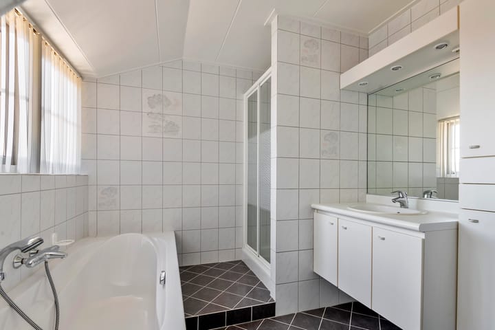 Foto 25 van Waalbandijk 65