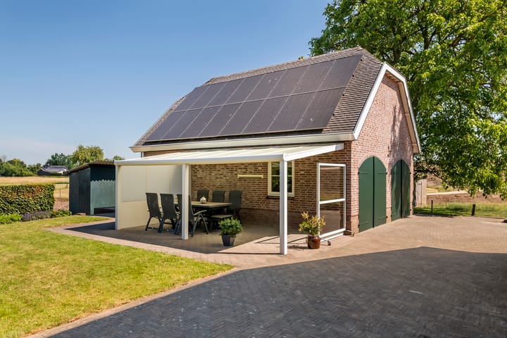 Foto 31 van Waalbandijk 65