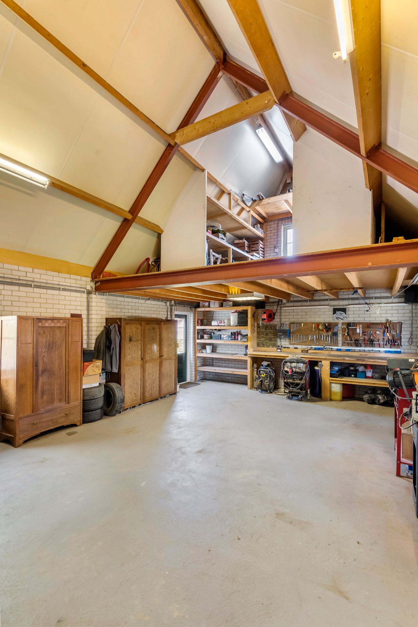 Foto 34 van Waalbandijk 65