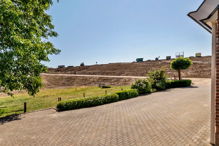 Foto 36 van Waalbandijk 65