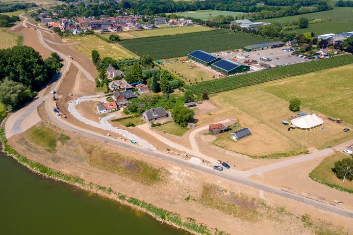 Foto 43 van Waalbandijk 65