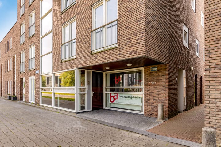 Foto 44 van Grootzeil 39