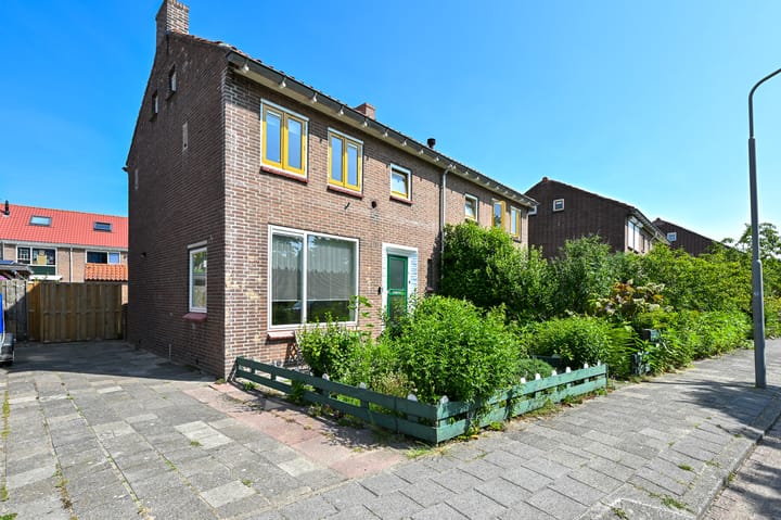 Foto 2 van Burgemeester Ferfstraat 7