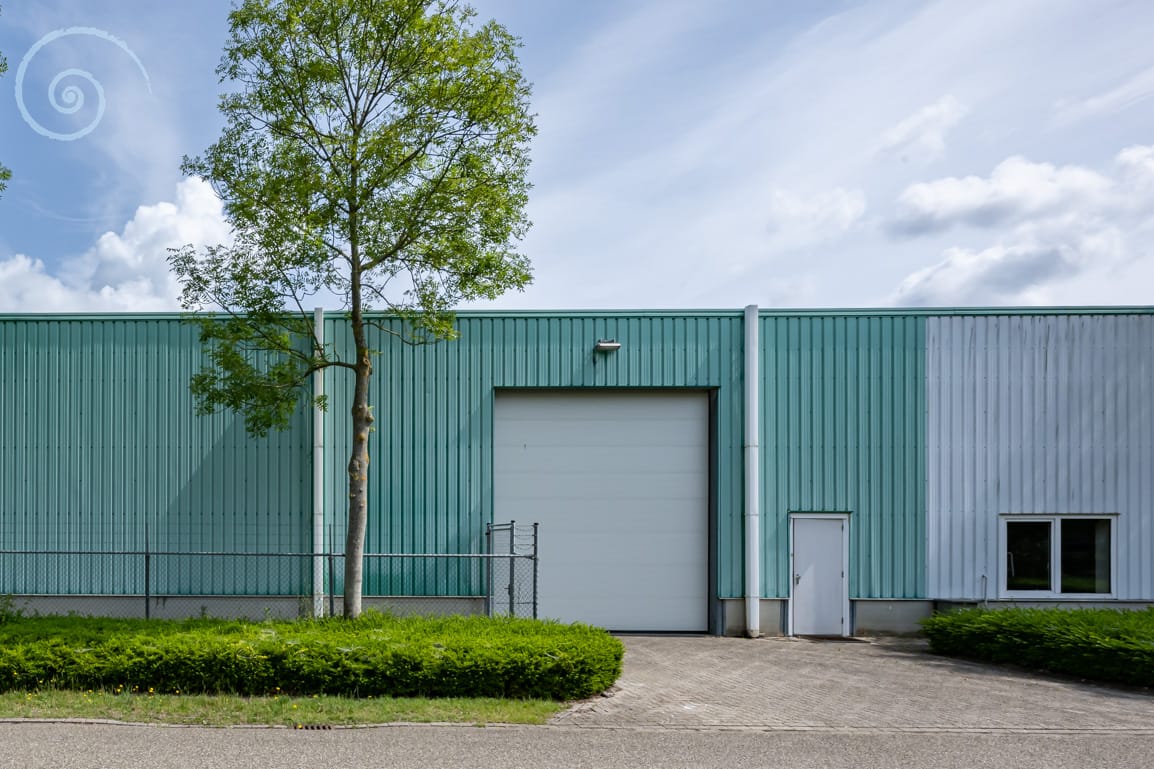 View photo 2 of Nijverheidsweg 11