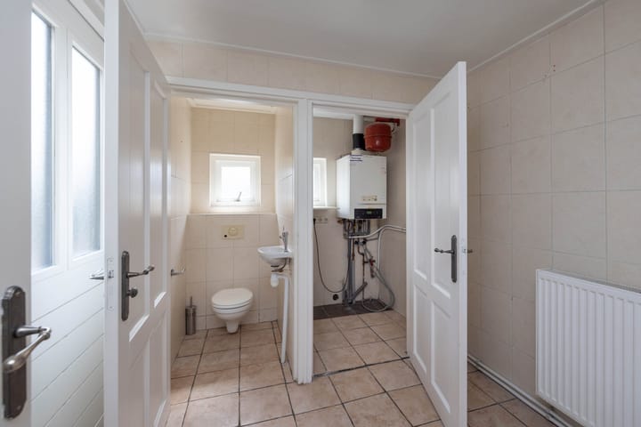 Foto 12 van Esdoornstraat 71